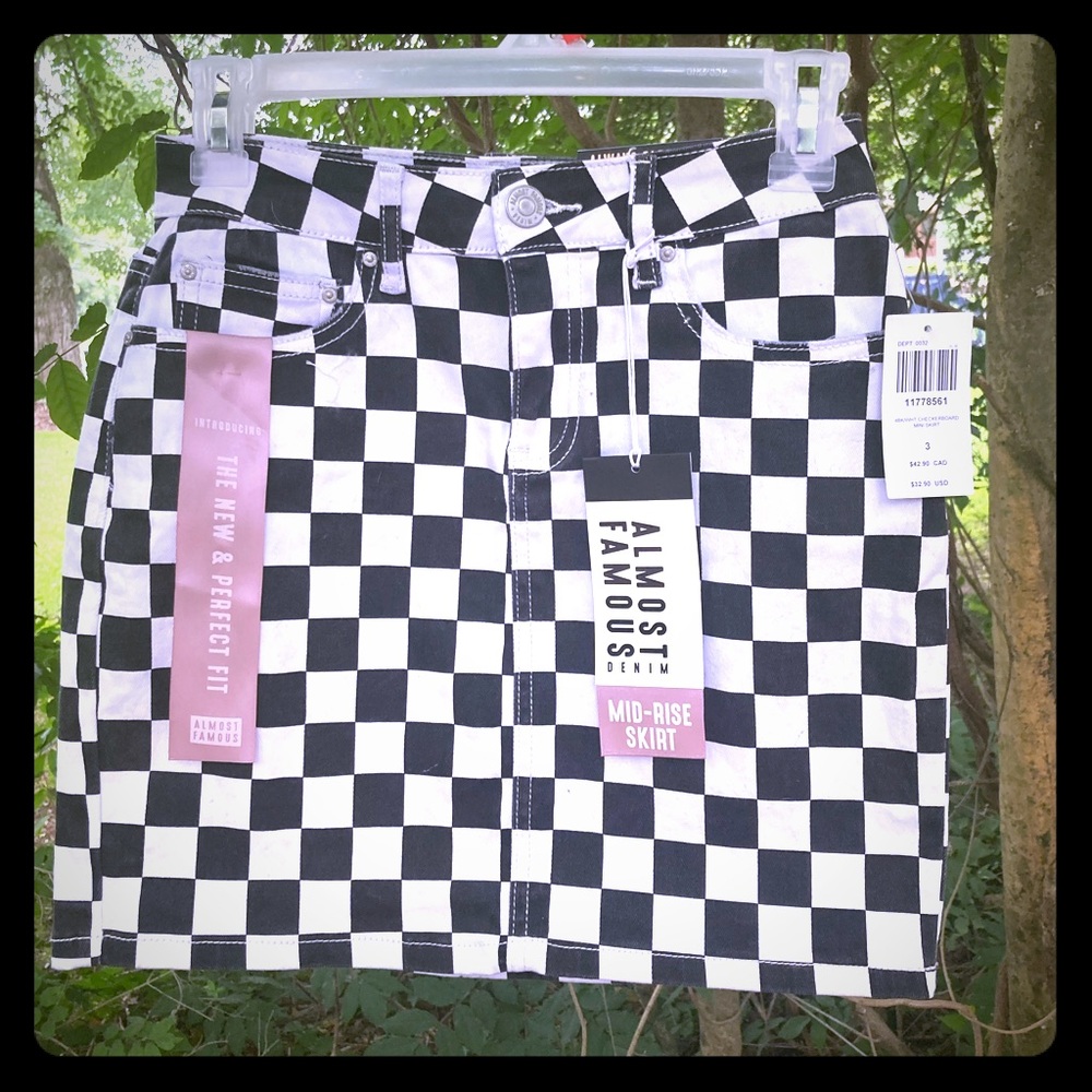 Almost Famous Jrs 3 Skirt Hot Topic Checkerboard